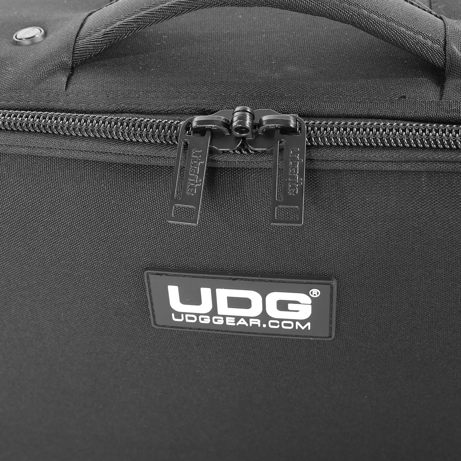 UDG Urbanite MIDI Controller Sleeve Extra Large Black - Image 10